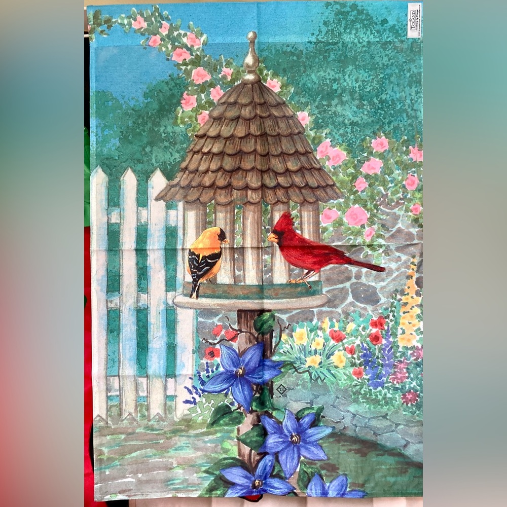‘Bird Gazebo’ House Flag (24” x 35”)